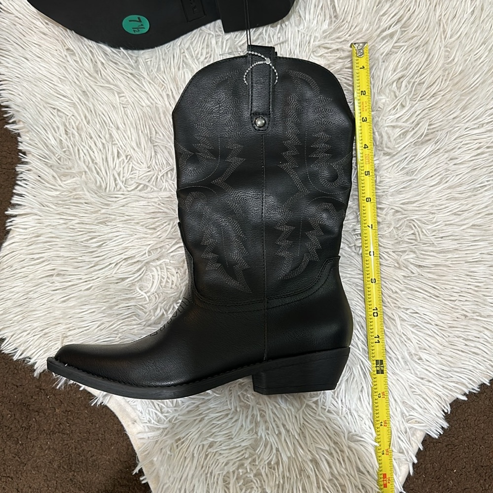 cowgirl boots - Picture 6 of 6